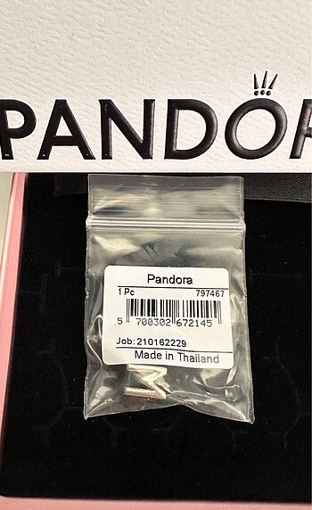 Pandora Pandora m harfi charm