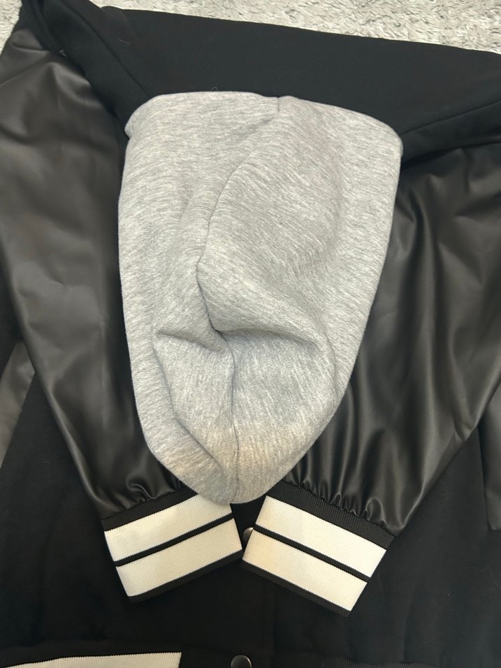 Kapüşonlu Siyah Bomber Ceket - Görsel 2