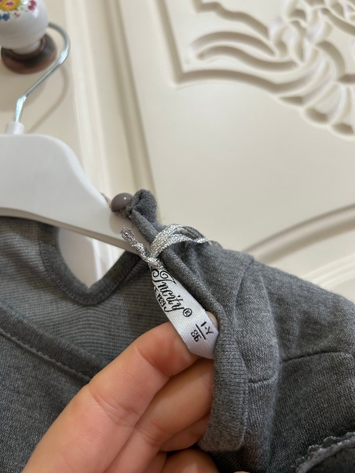 Kız Çocuk Gri Pilili Triko Elbise - Görsel 4