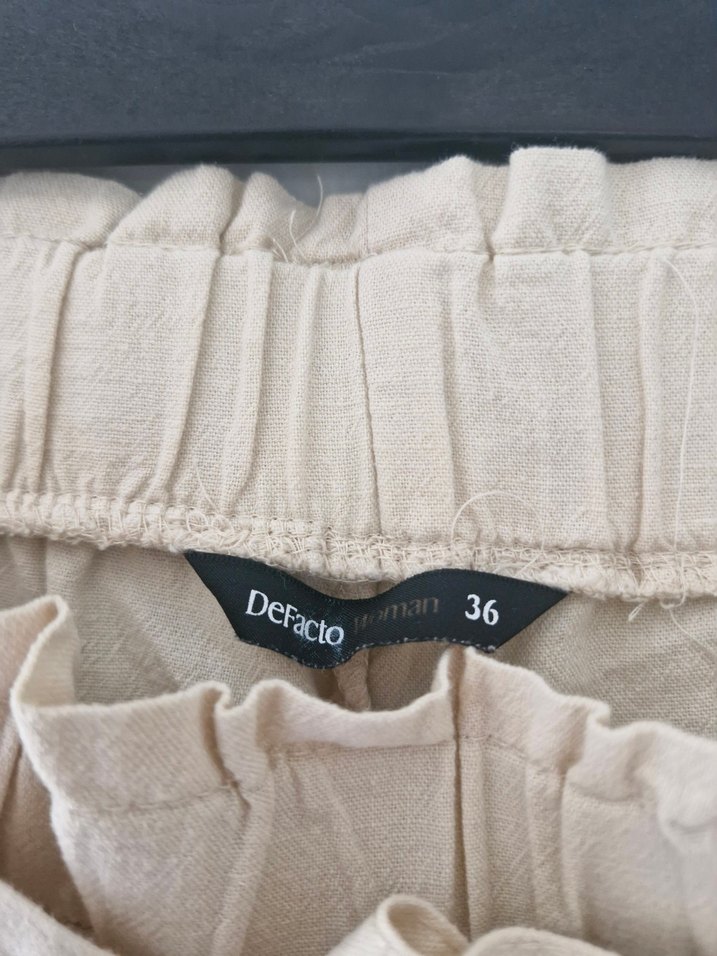 Defacto Bej Keten Kuşak Detaylı Yüksek Bel Mini Şort - Görsel 3