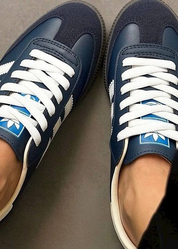 Adidas Adidas Kadın Lacivert Spor Ayakkabı