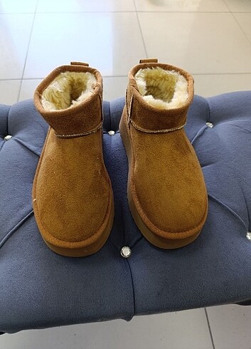 40 Beden UGG Bot 