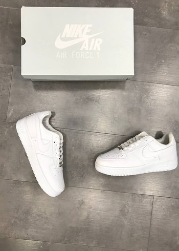 Nike Beyaz Düz Kadın Spor Ayakkabı