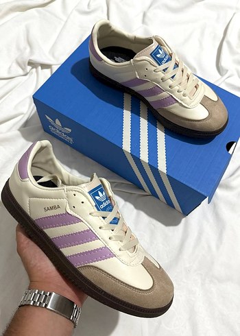 Adidas Bej Lila Bağcıklı Kadın Spor Ayakkabı