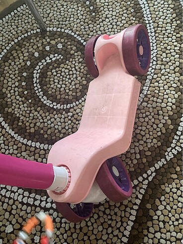 Beden Winx scooter
