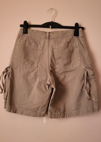 34 Beden haki Renk PULL&BEAR MARKA Bej Bol Kesim Kargo Şort
