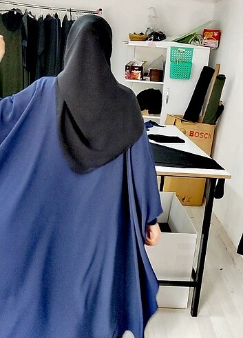 Zara Afgan takımı 