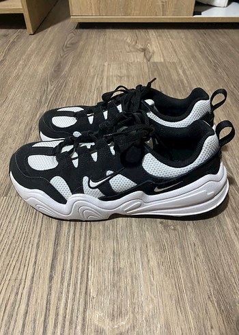 38 Beden Kadın nike Siyah Beyaz Platform Spor Ayakkabı