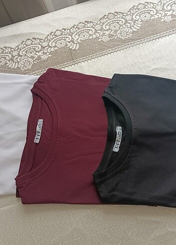 Ambalajında sıfır tişört - Görsel 2