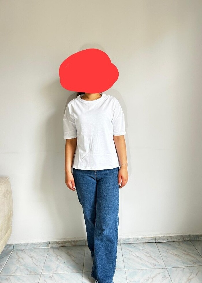 Ambalajında sıfır tişört - Görsel 2