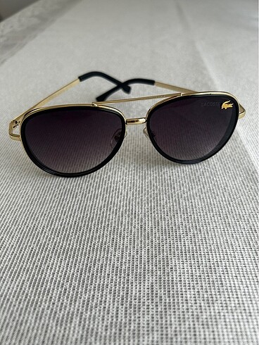 Lacoste Siyah Klasik Kadın Güneş Gözlüğü - Görsel 2