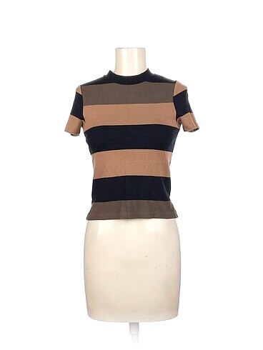 PreLoved T-shirt %70 İndirimli.