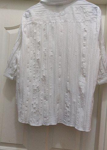 Beyaz Keten Kadın Gömlek Düğmeli - Görsel 2