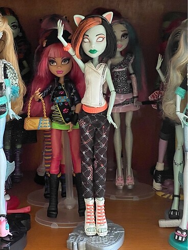Monster high scarah