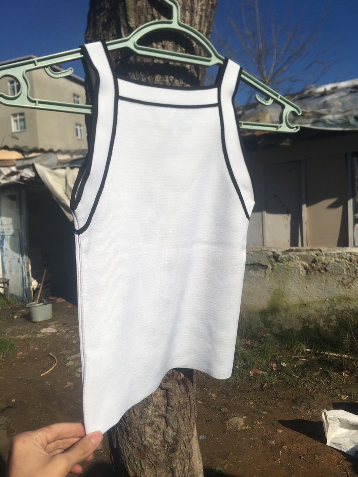 Beyaz Mini Tşört , Yüksek Yakalı, Spor - Görsel 5