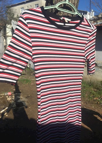 Çizgili Kısa Kollu Triko Elbise - Görsel 6