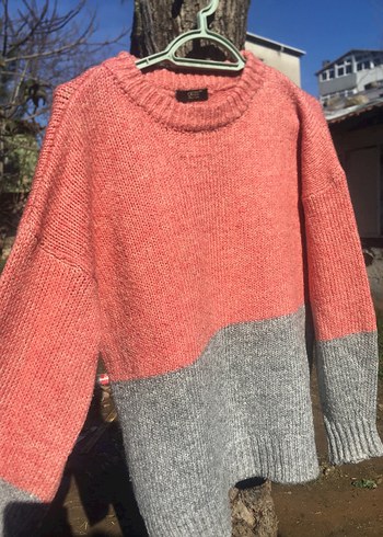 Rahat Kesim Renk Bloklu Kadın Triko Kazak - Görsel 4