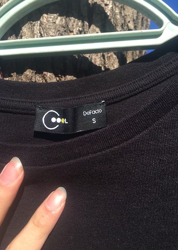 Siyah Kısa Kollu Tişört - Görsel 2