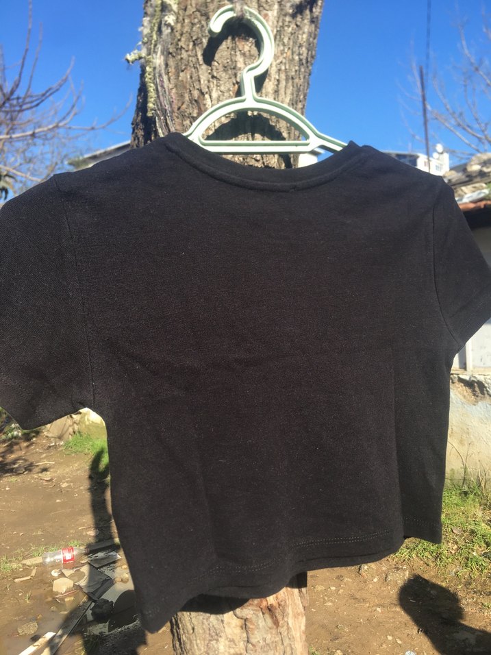 Siyah Kısa Kollu Tişört - Görsel 4