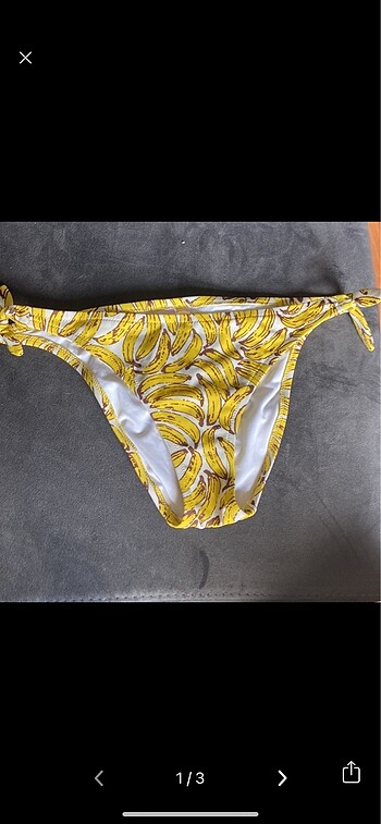 2 Victoria Secret bikini alti