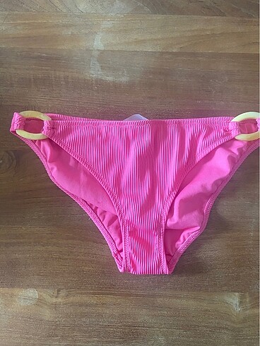 s Beden 3 bikini alti