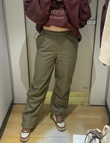34 Beden haki Renk paraşüt pantolon