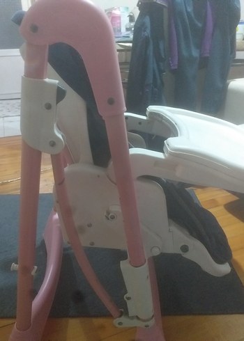 Masa boyutunda ayarlana bilir küçültule bilir tekerliklidir - Görsel 4