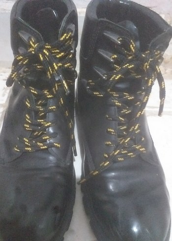 Siyah Deri Bağcıklı Stiletto Topuklu Bot sıfır gibi - Görsel 2