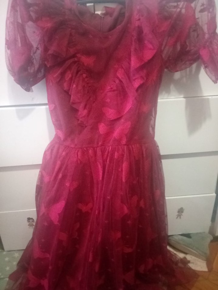 Yer istanbul Avrupa yakasi.Bir kere giyinildi.Yeni - Görsel 3