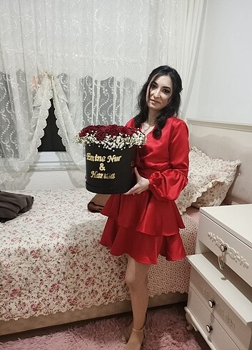 Kaliteli saten elbise