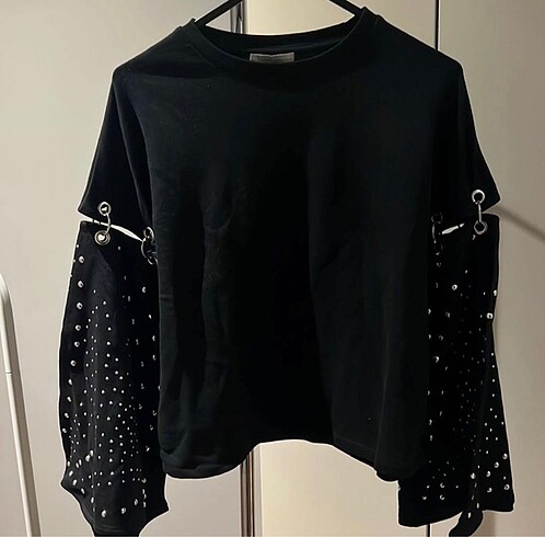 Zara Zara zımbalı üst