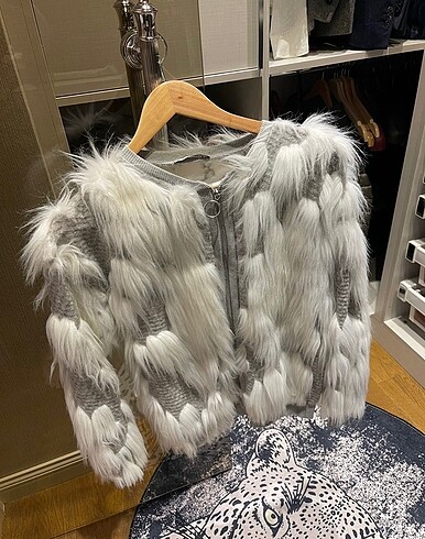Zara kürklü hırka