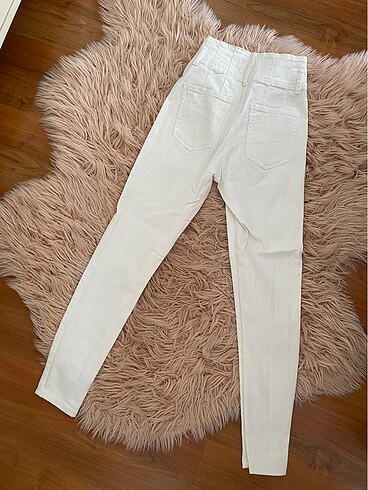 32 Beden Pantolon