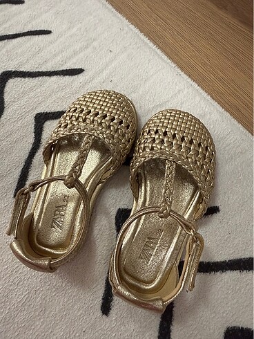 22 Beden camel Renk Zara babet