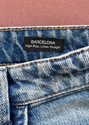 Mavi Jeans 40 beden mavi kot yırtık pantolon