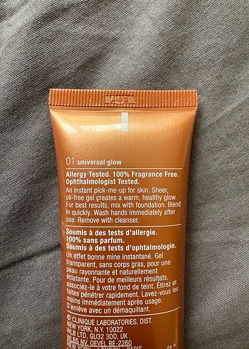 Clinique Shiny Bej BB Krem - Görsel 3