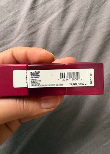 Maybelline Superstay Kırmızı Parlak Ruj - Görsel 2