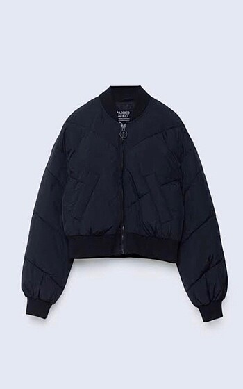 Stradivarius crop şişme mont
