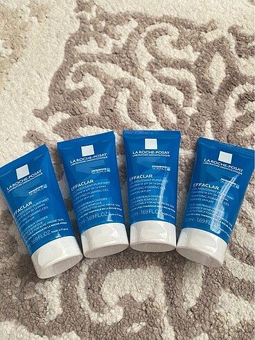 La roche posay yüz temizleme jeli