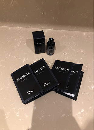 diğer Beden Dior sauvage parfüm