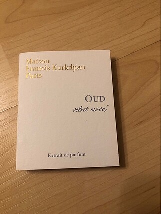 Mfk velvet oud extait parfüm
