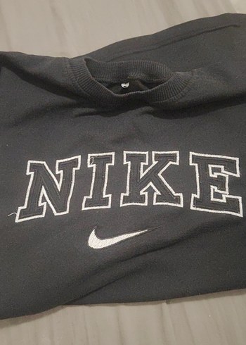 Nike Siyah Bisiklet Yaka Sweatshirt