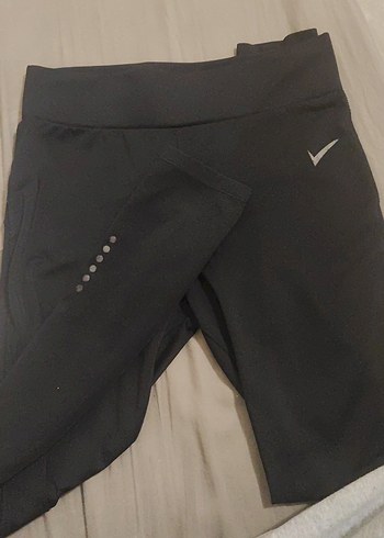 Nike Siyah Yuksek Bel Spor Sort