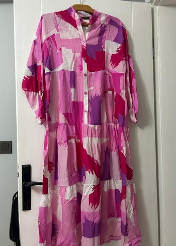 Pembe Batik Desenli tesettür elbise