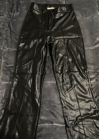 Kadın Siyah deri Dar Kesim Pantolon - Görsel 3