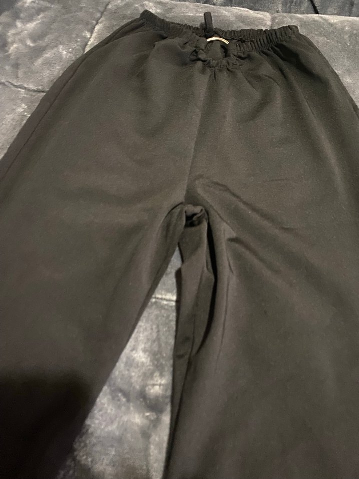 Kadın Siyah Geniş Paça Pantolon - Görsel 2