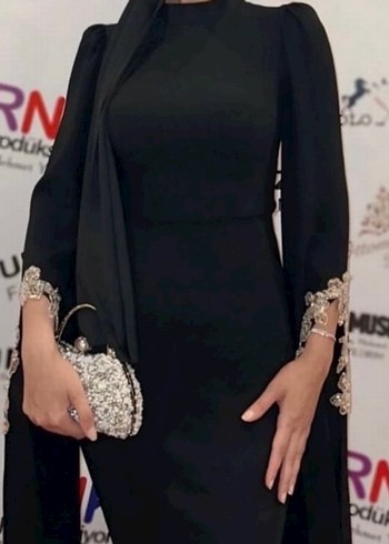 Siyah Uzun Kollu Straplez Drapeli Uzun Elbise - Görsel 2