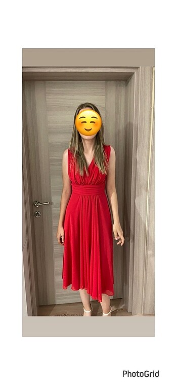 Kırmızı abiye elbise