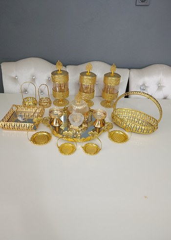 Altın İşlemeli Takımı sofra sunumluğu  işaretli olan satılmıştır - Görsel 2