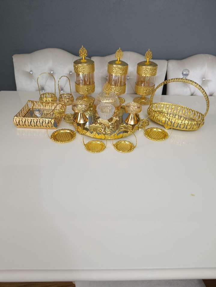 Altın İşlemeli Takımı sofra sunumluğu  işaretli olan satılmıştır - Görsel 4